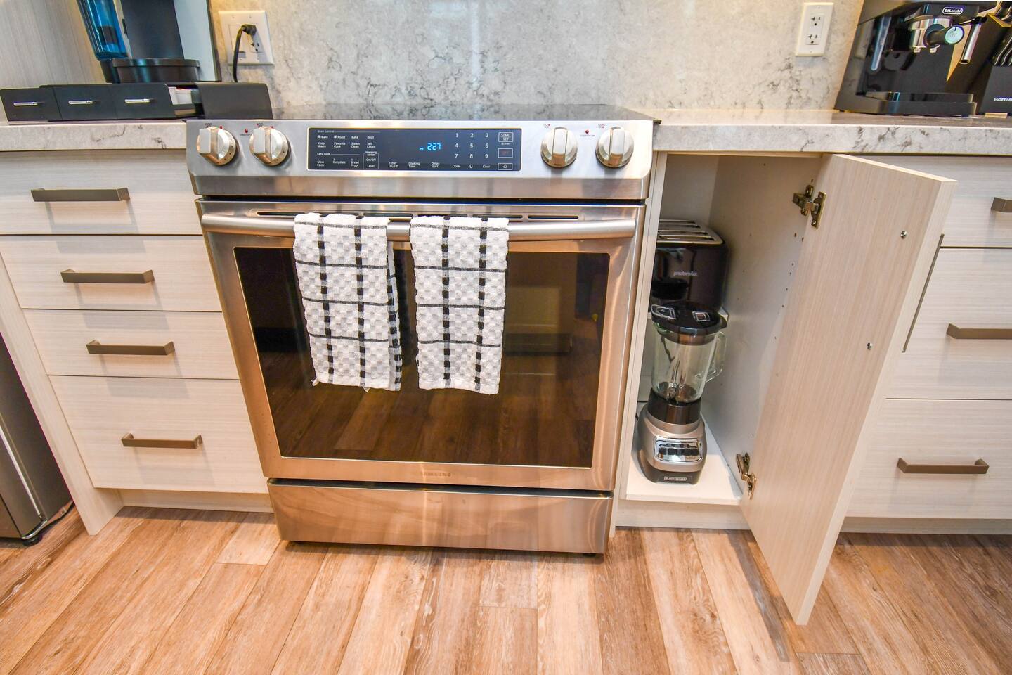 Golf Paradise*Pool*Fire*King Bed