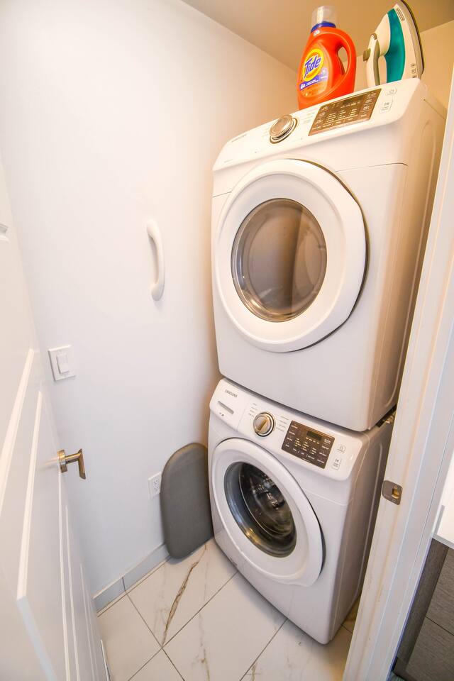 Golf Paradise*Pool*Fire*King Bed