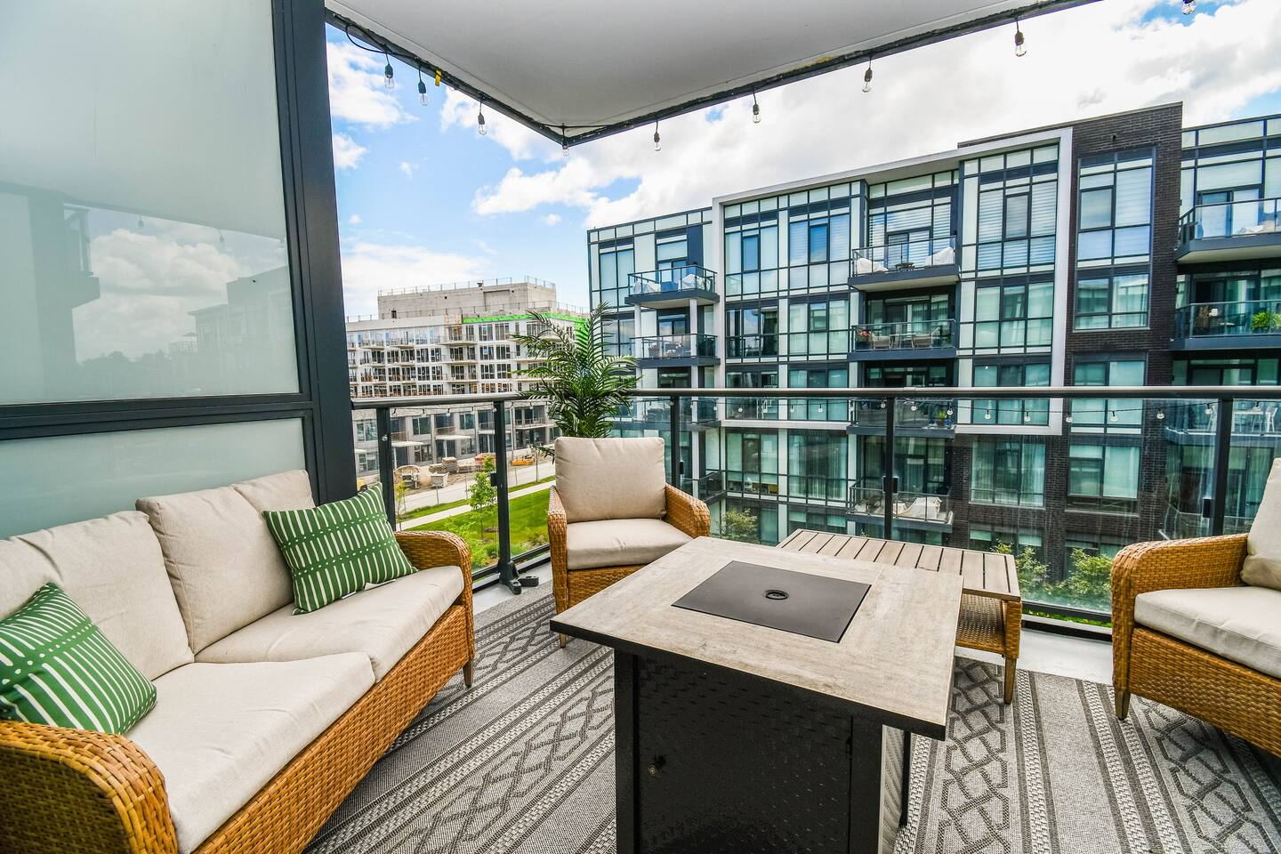 Golf Paradise*Pool*Fire*King Bed