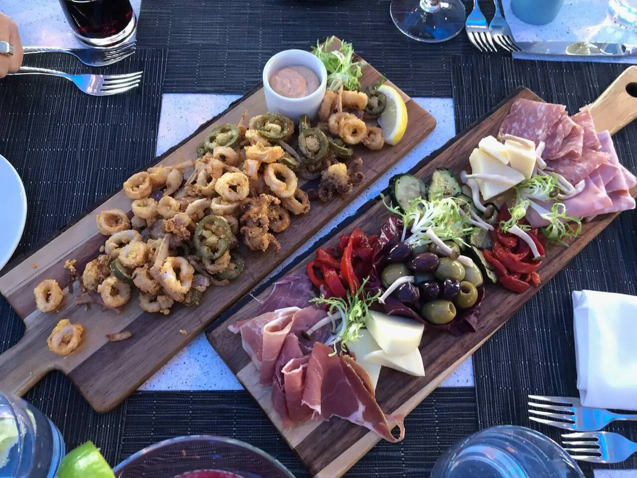 King Bed*Pool*Fireplace*BBQ*Smart TV