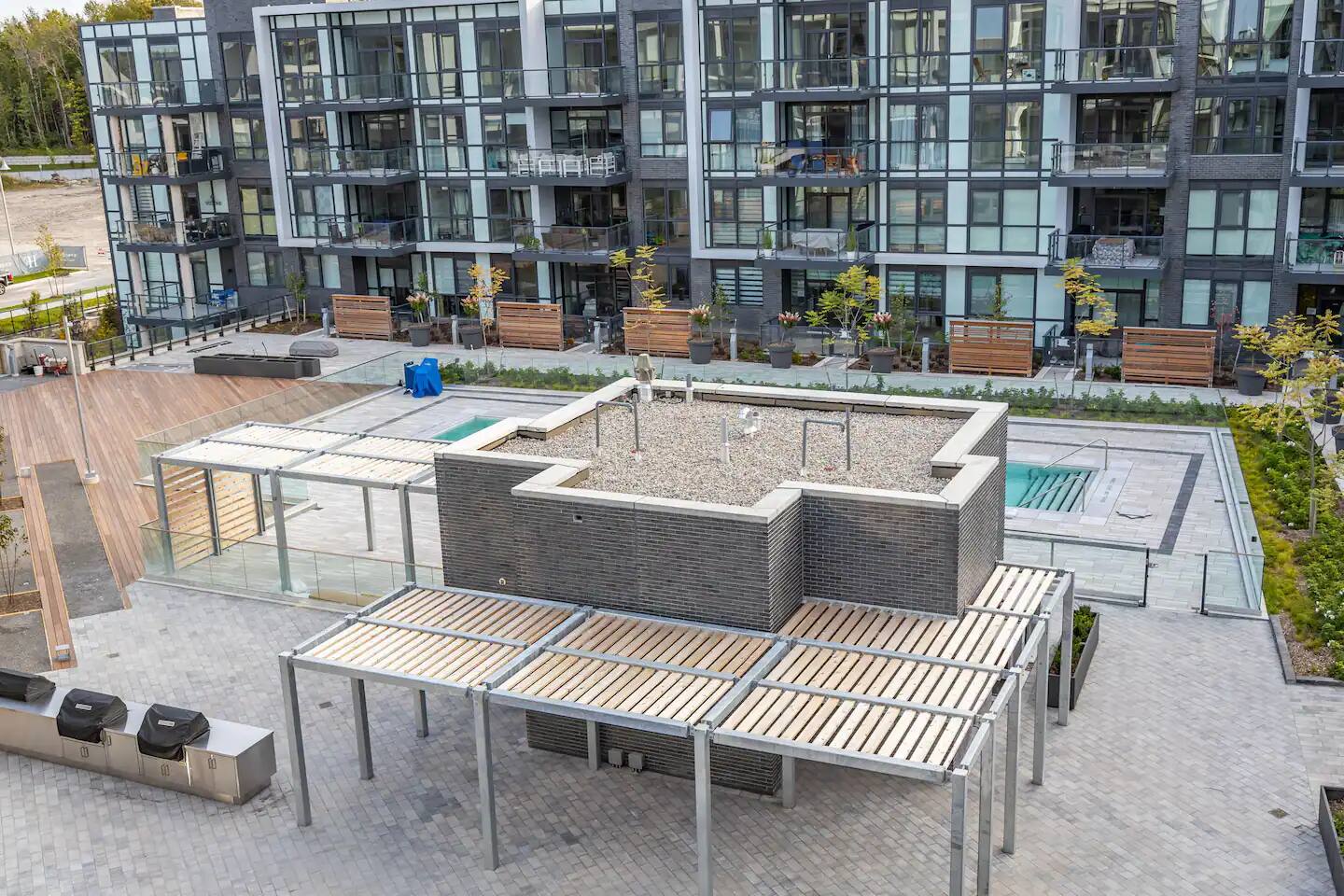 King Bed*Pool*Fireplace*BBQ*Smart TV