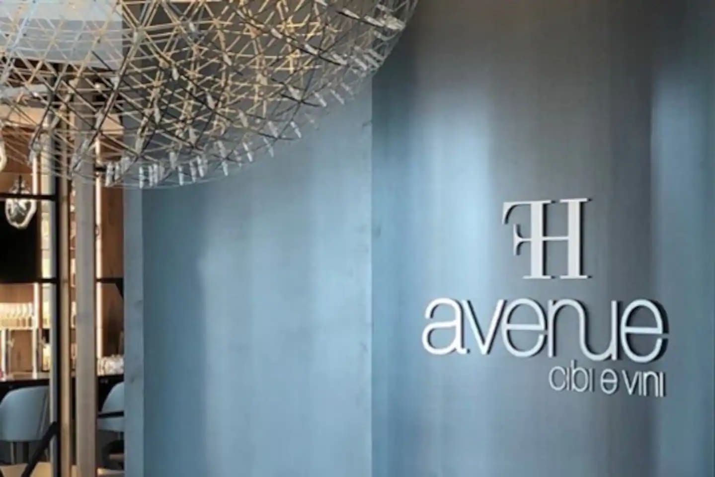 King Bed*Pool*Fireplace*BBQ*Smart TV