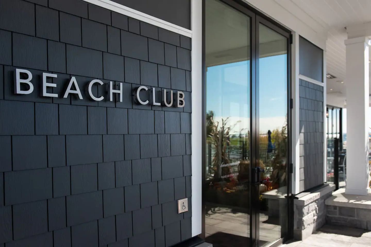 King Bed*Pool*Fireplace*BBQ*Smart TV