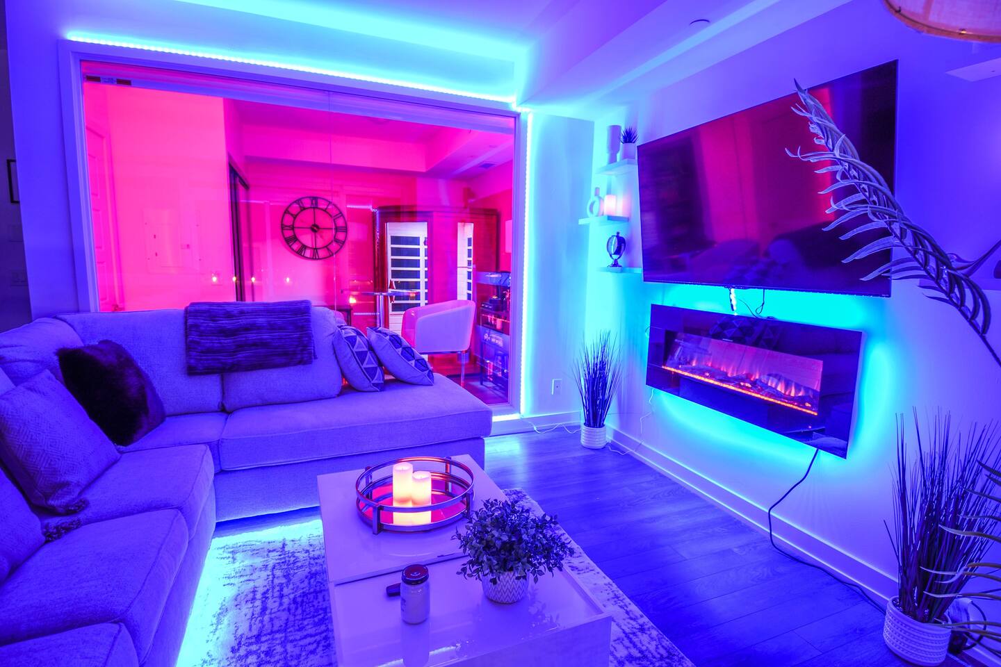 Sauna*King Bed*Fireplace*SmartTV