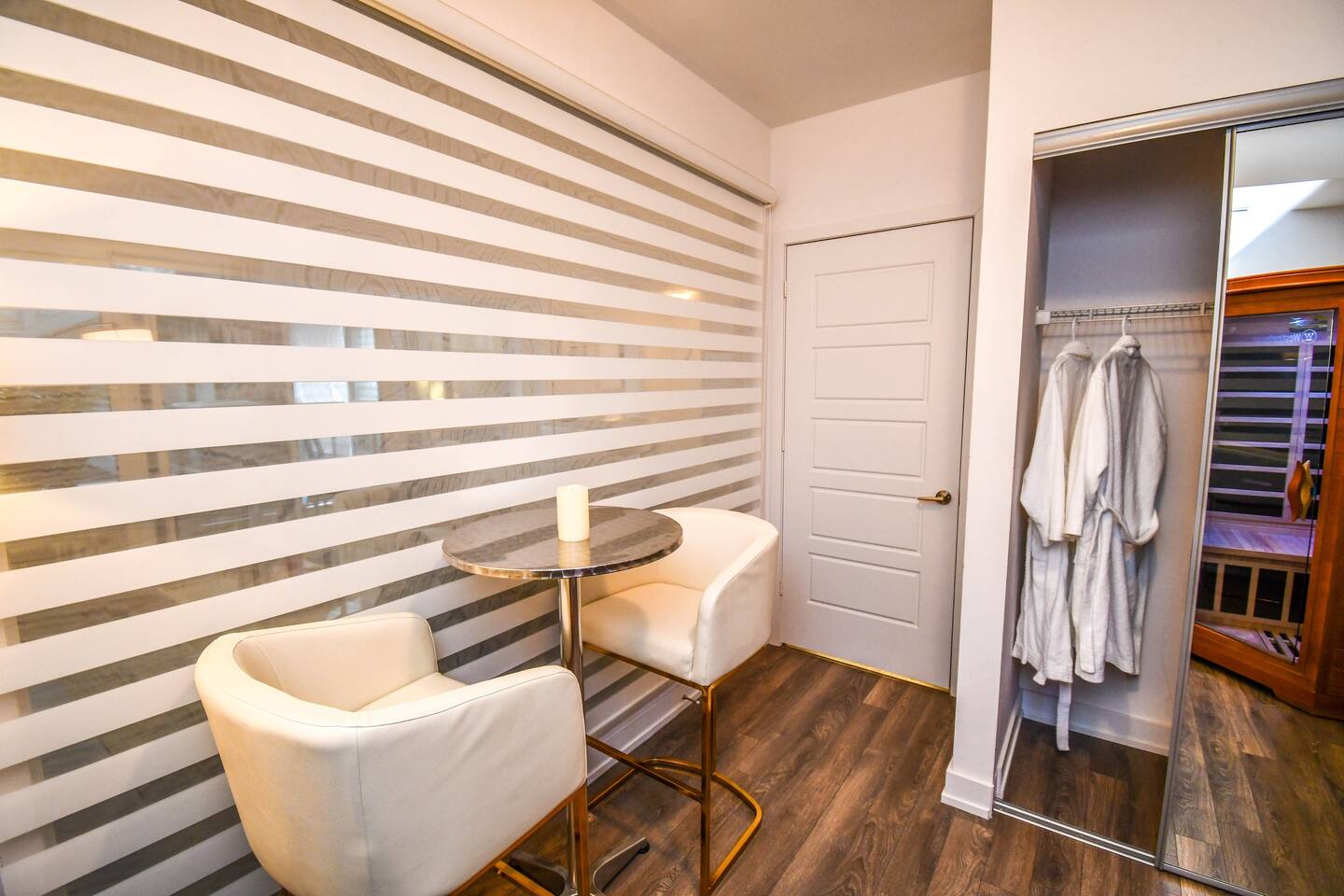 Sauna*King Bed*Fireplace*SmartTV