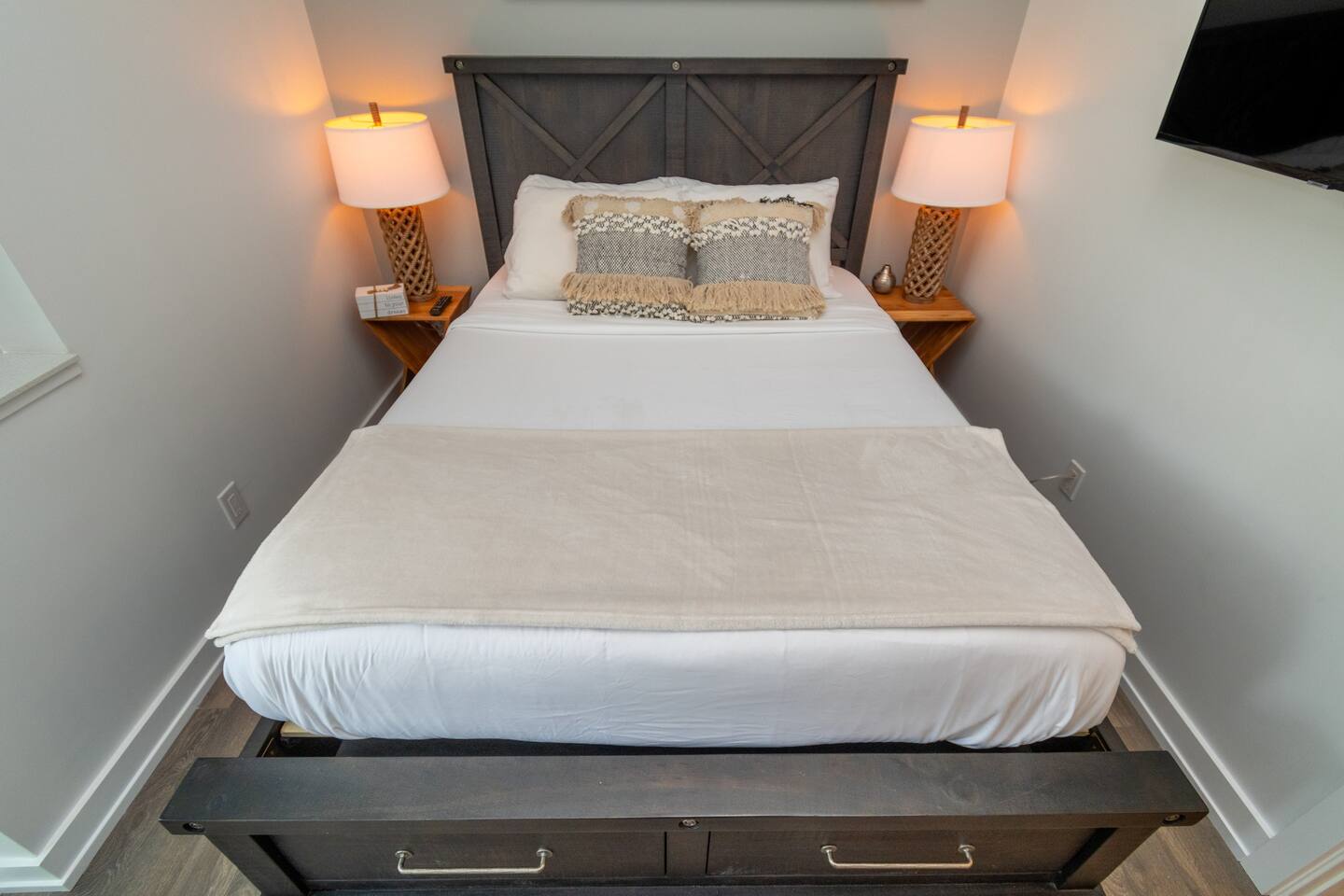 2 Bd Boardwalk Condo Patio Oasis