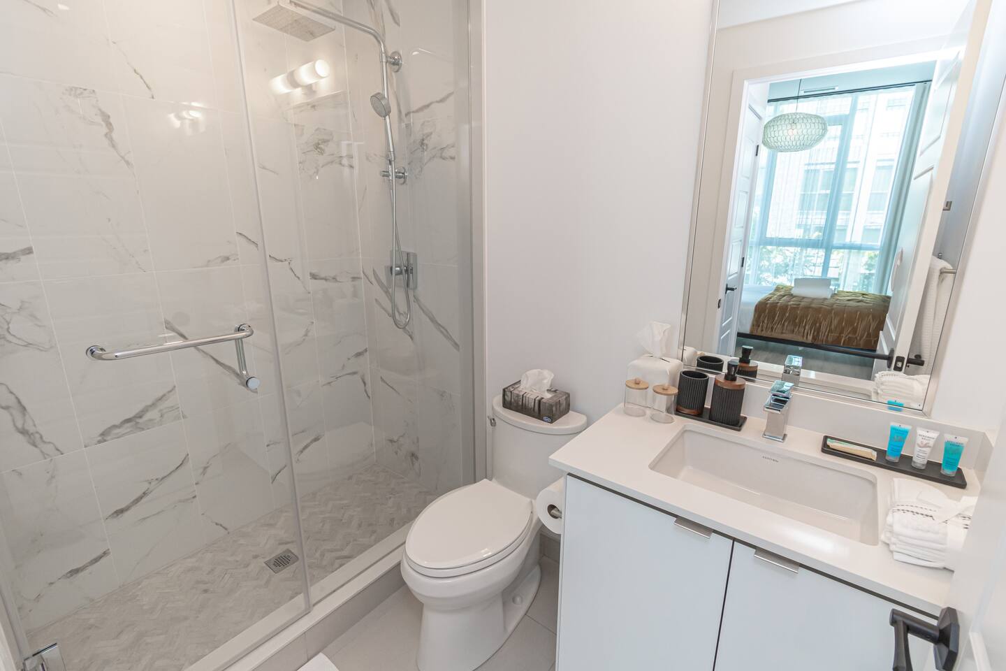 2 Bedroom Luxury Suite @ Friday Harbour Resort