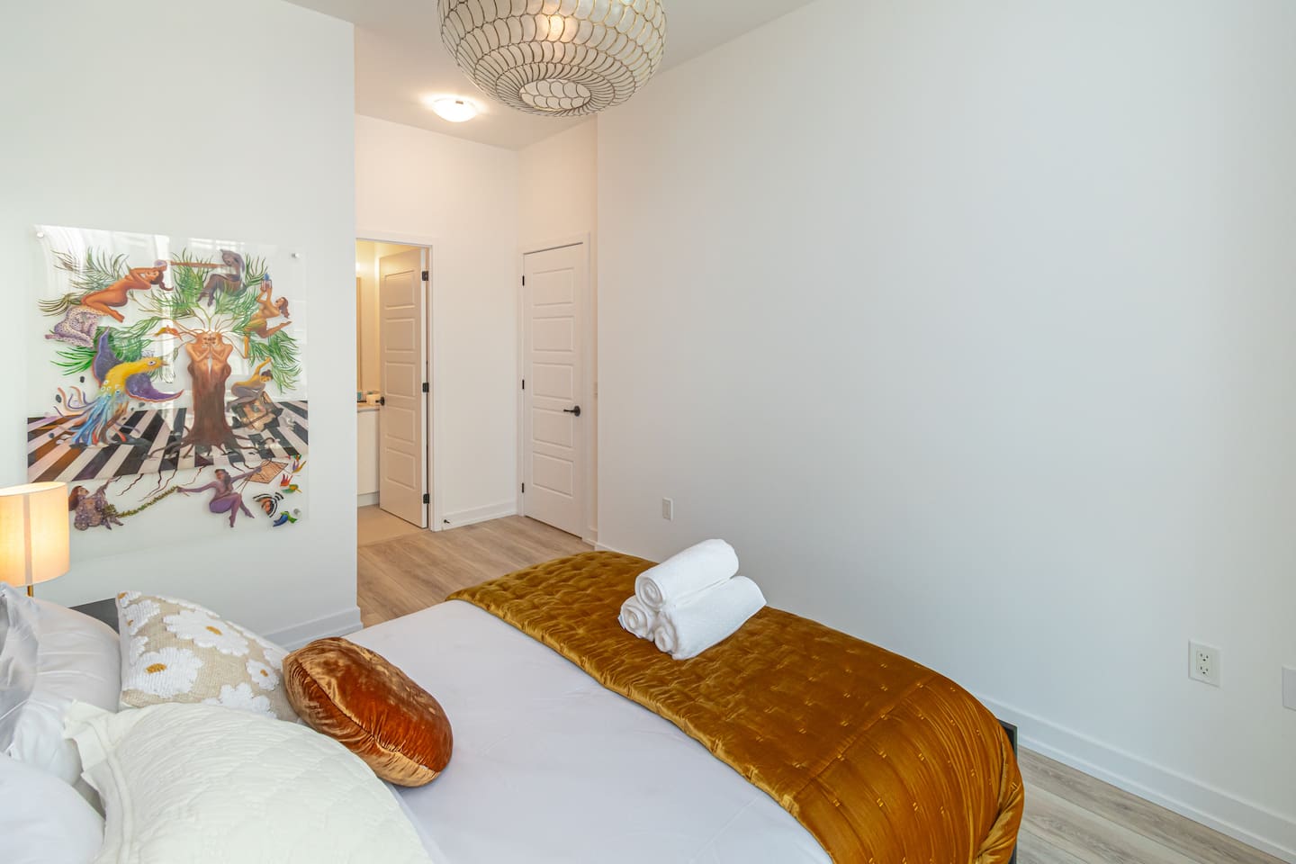 2 Bedroom Luxury Suite @ Friday Harbour Resort