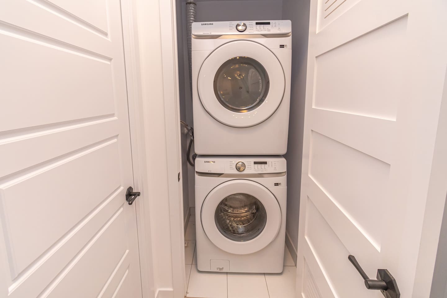 2 Bedroom Luxury Suite @ Friday Harbour Resort