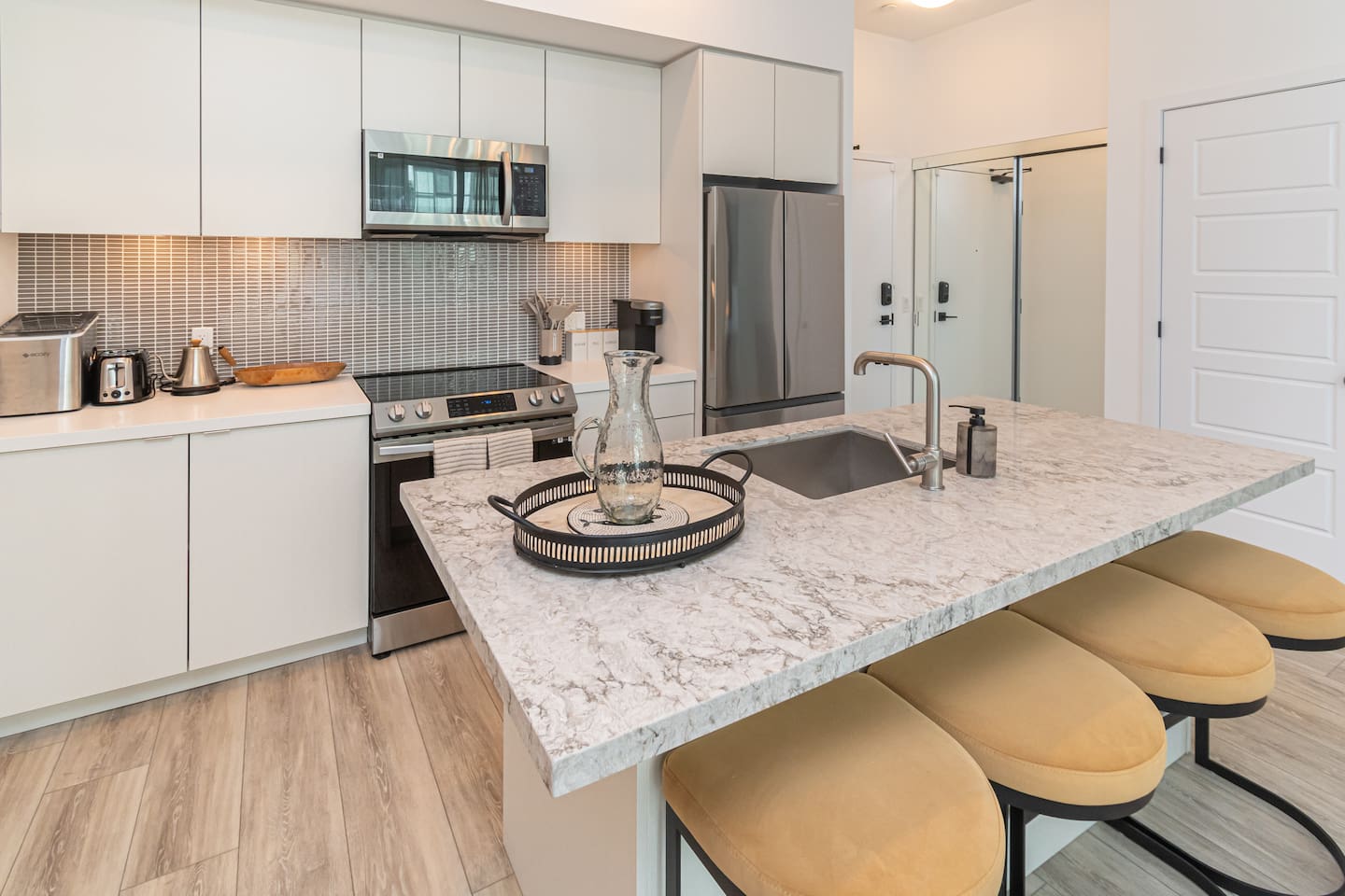 2 Bedroom Luxury Suite @ Friday Harbour Resort