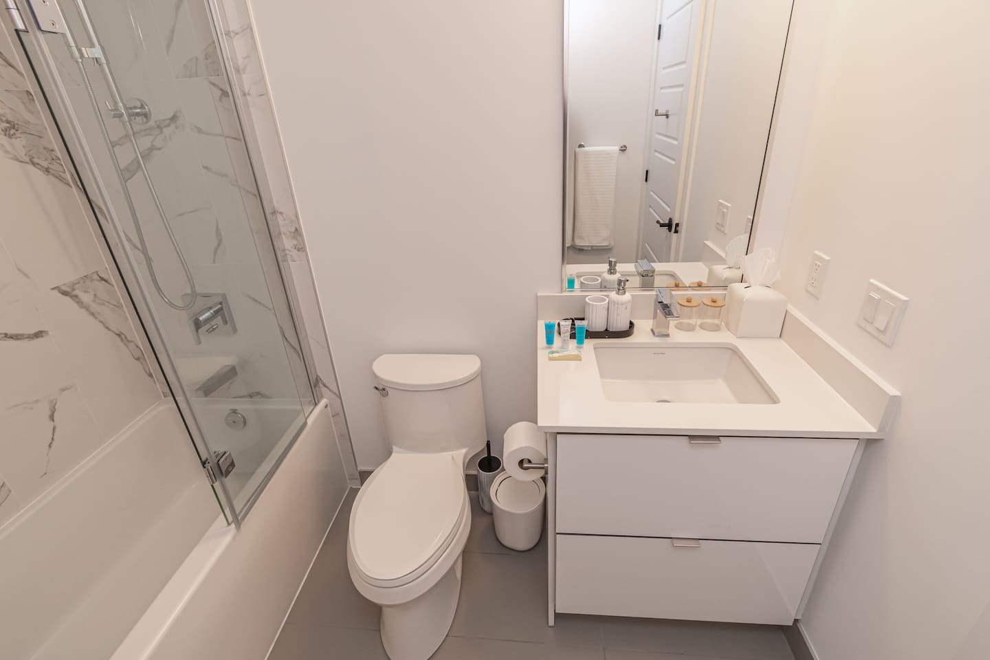 2 Bedroom Luxury Suite @ Friday Harbour Resort