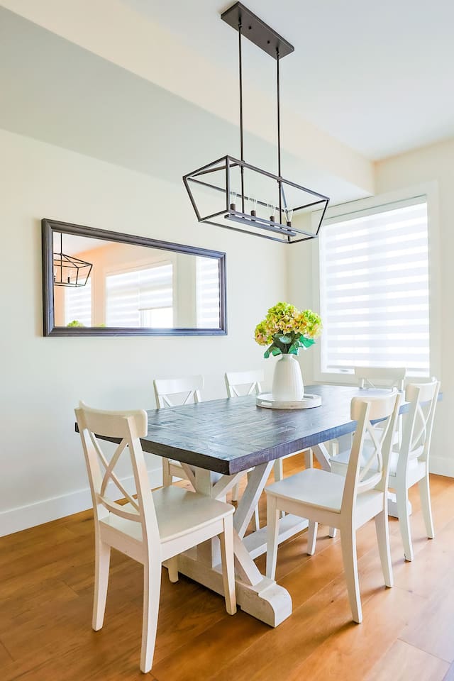 Relaxing Spa Getaway, Sauna, Hot Tub & Heated Pool