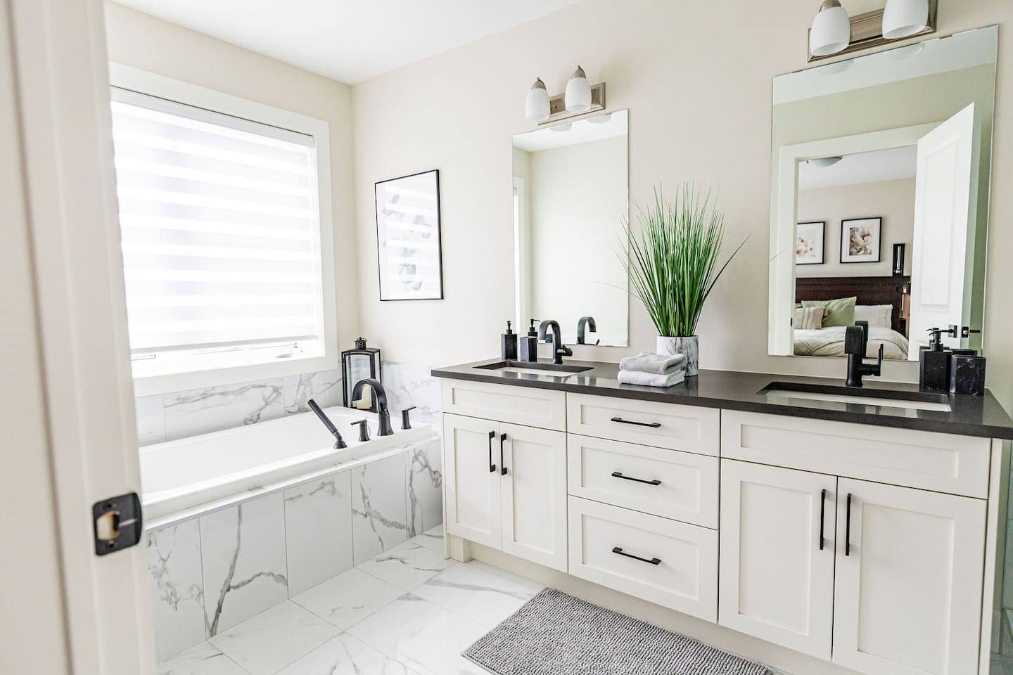 Relaxing Spa Getaway, Sauna, Hot Tub & Heated Pool