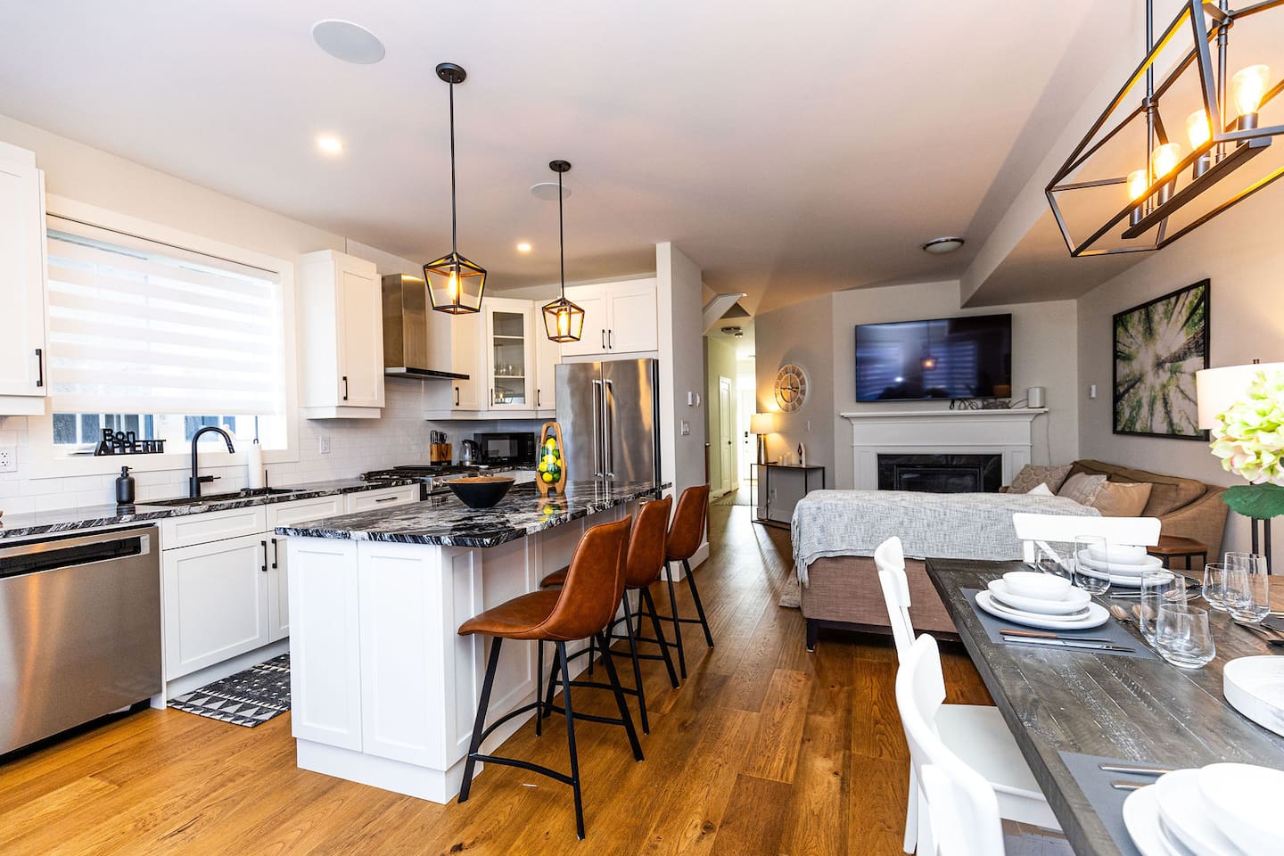 Relaxing Spa Getaway, Sauna, Hot Tub & Heated Pool