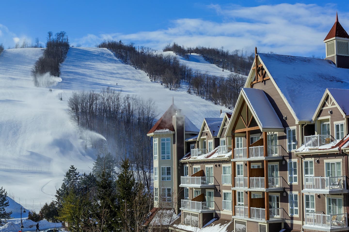 Relaxing Spa Getaway, Sauna, Hot Tub & Heated Pool