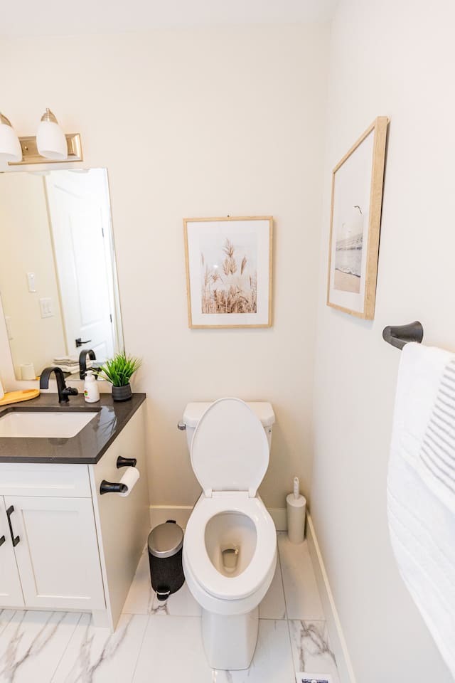 Relaxing Spa Getaway, Sauna, Hot Tub & Heated Pool