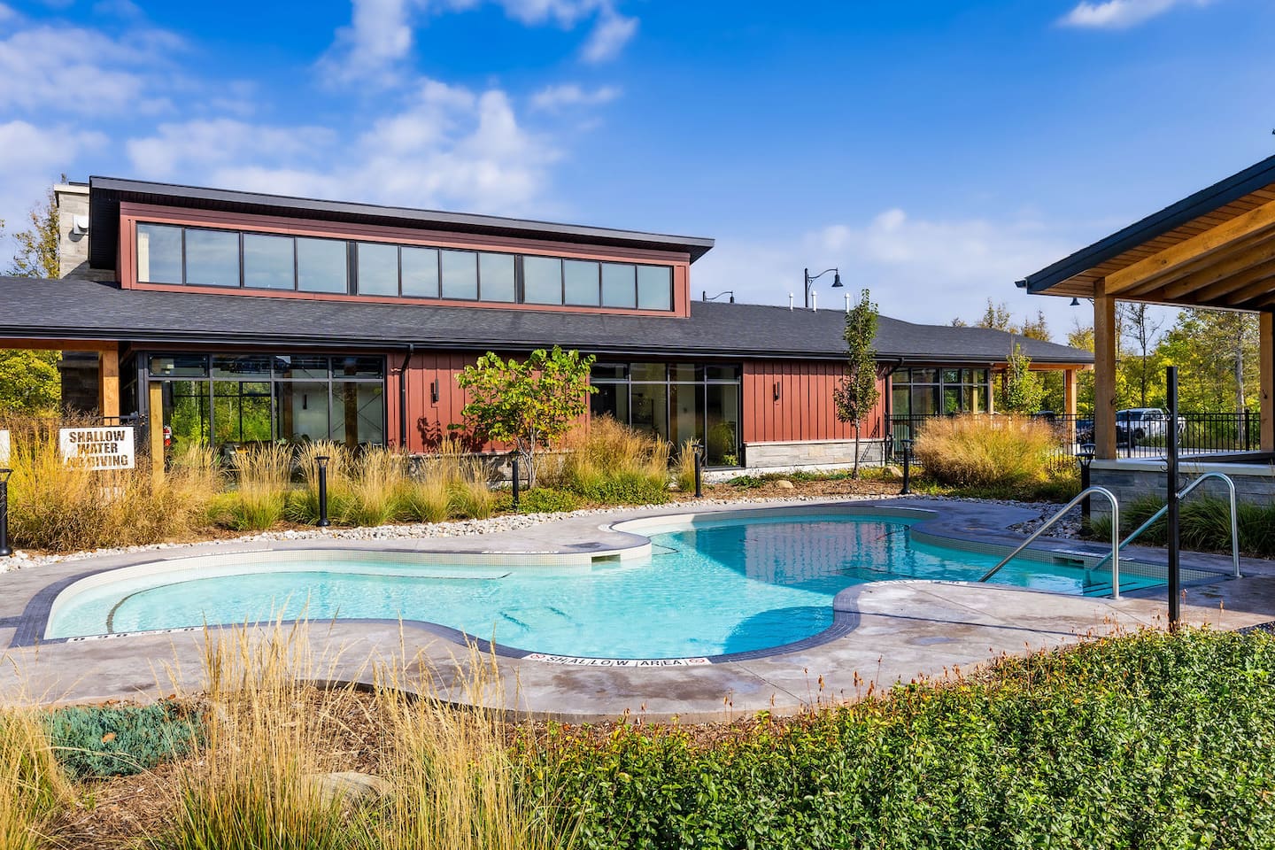 Relaxing Spa Getaway, Sauna, Hot Tub & Heated Pool